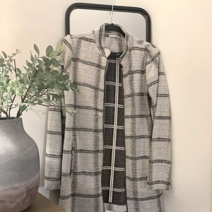 Shacket (Sweater/Jacket) from Dex